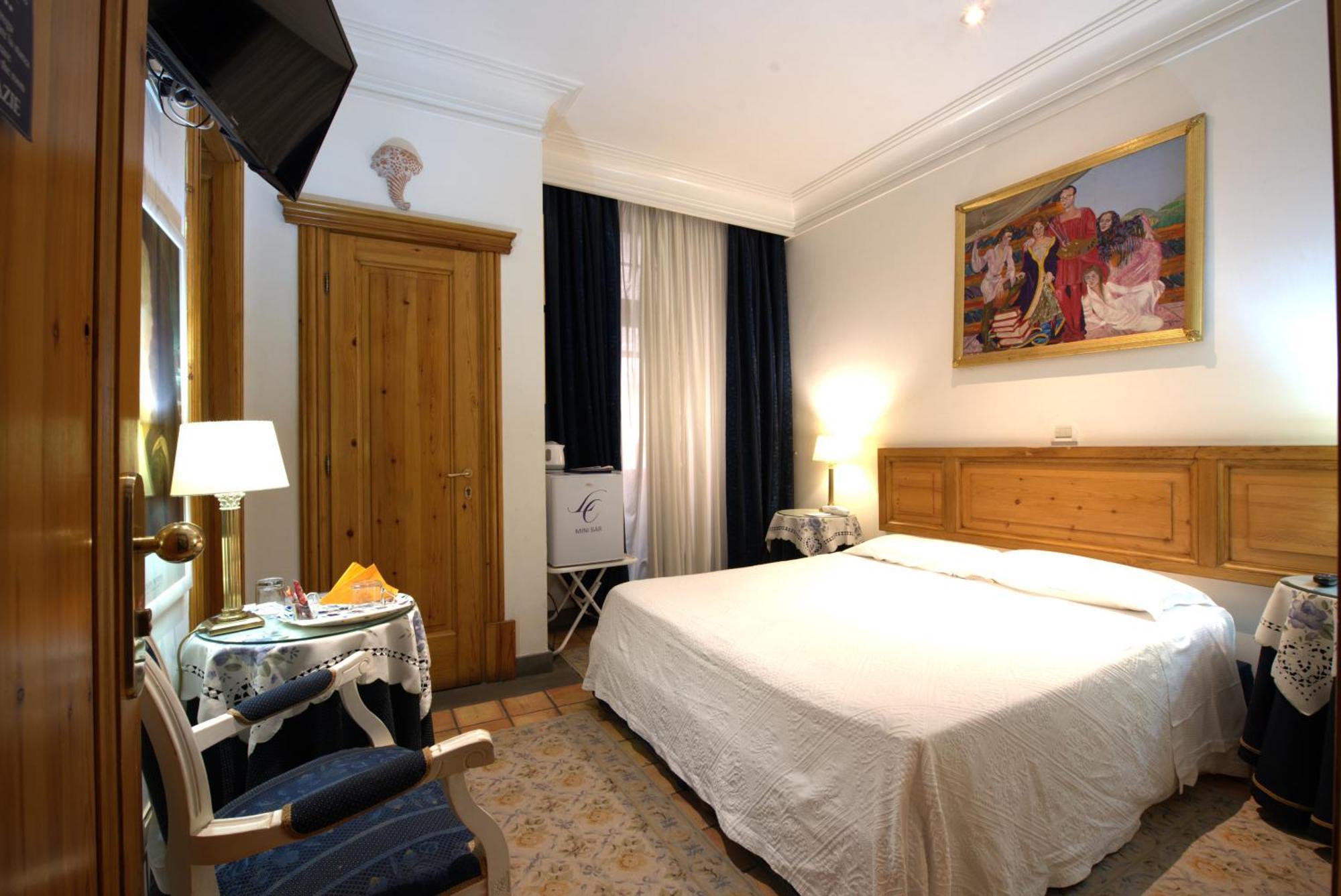 Hotel Locanda Cairoli Рим Экстерьер фото